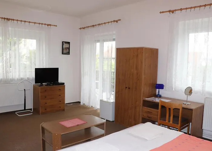 Konukevi Bezdekov Rakovník