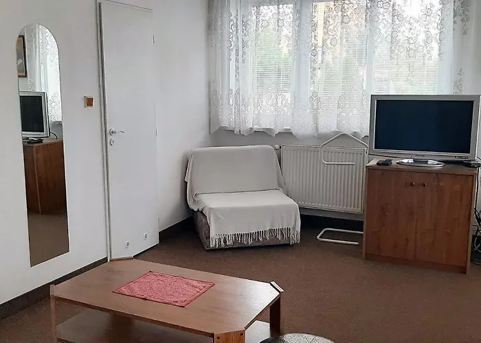 Konukevi Bezdekov 3*